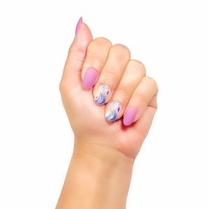 Shorts squoval glazed purple nails.